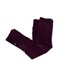 Lululemon pace rival crop